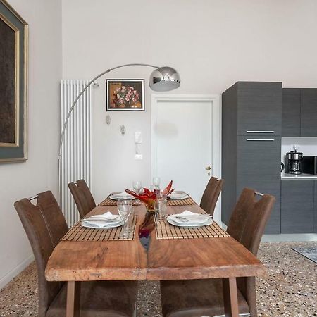 Apartment Ponte Raspi Canal View Venice Exterior photo