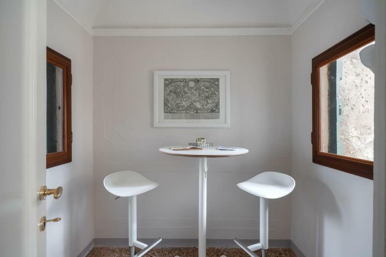 Apartment Ponte Raspi Canal View Venice Exterior photo